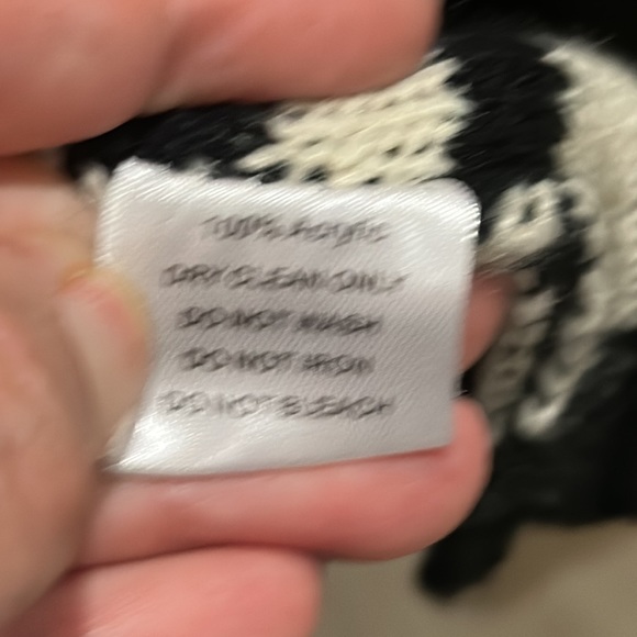 Audrey Ann Black and White Tribal Print Waterfall Cardigan M/L - Picture 3 of 5